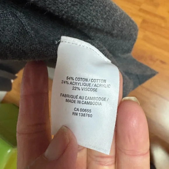 Reitmans Charcoal Open-Front Longline Cardigan. EUC . Very long, cozy and soft - Picture 4 of 5